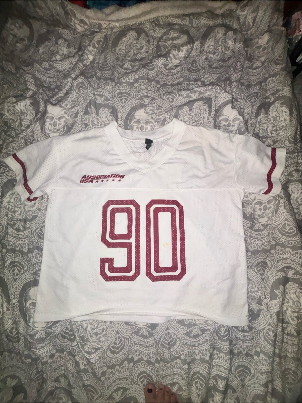 wild fable White Mesh Jersey Top with Burgundy Number 90 - Picture 1 of 2